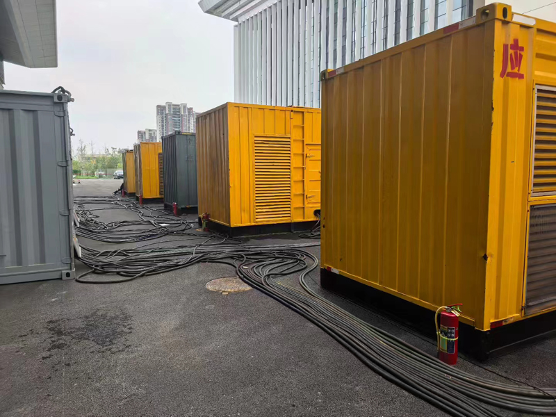 东乡不同季节柴油发电机组保养有哪些注意事项?