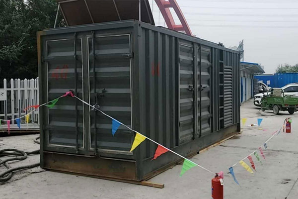 东乡发电机租赁空气滤清器多久更换一次？